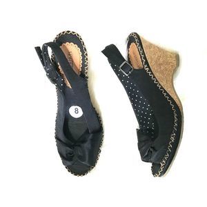 Seychelles Women Singapore Peep Toe Wedges Black 8